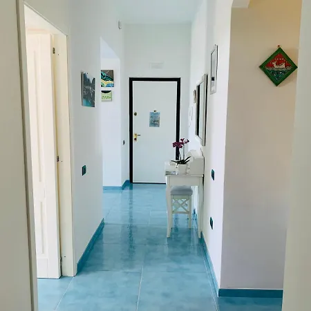 La Casa Di Elena Holiday home *