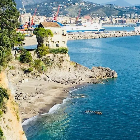 La Casa Di Elena Vietri sul Mare